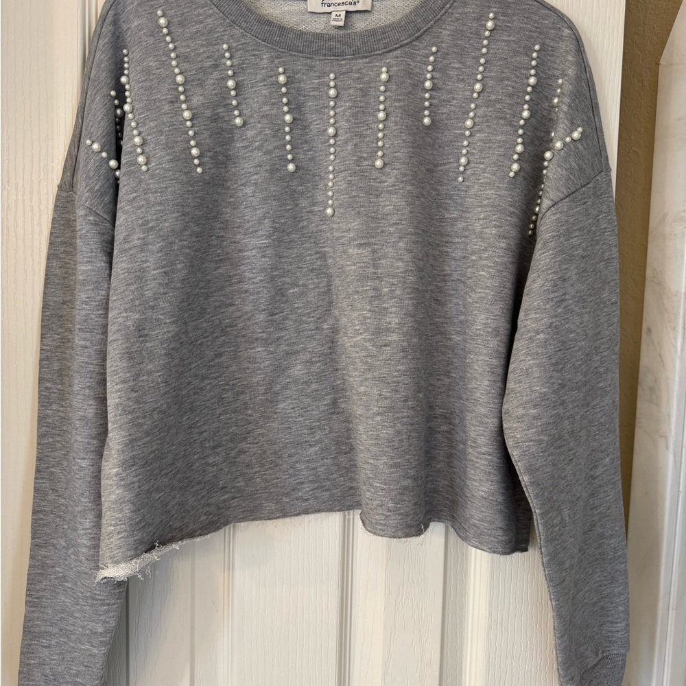 Francesca's Collections Gray Cropped Sweatshirt with Pearl Accents